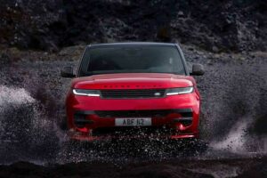 Novi Range Rover Sport dolazi sa “rednim šestakom”